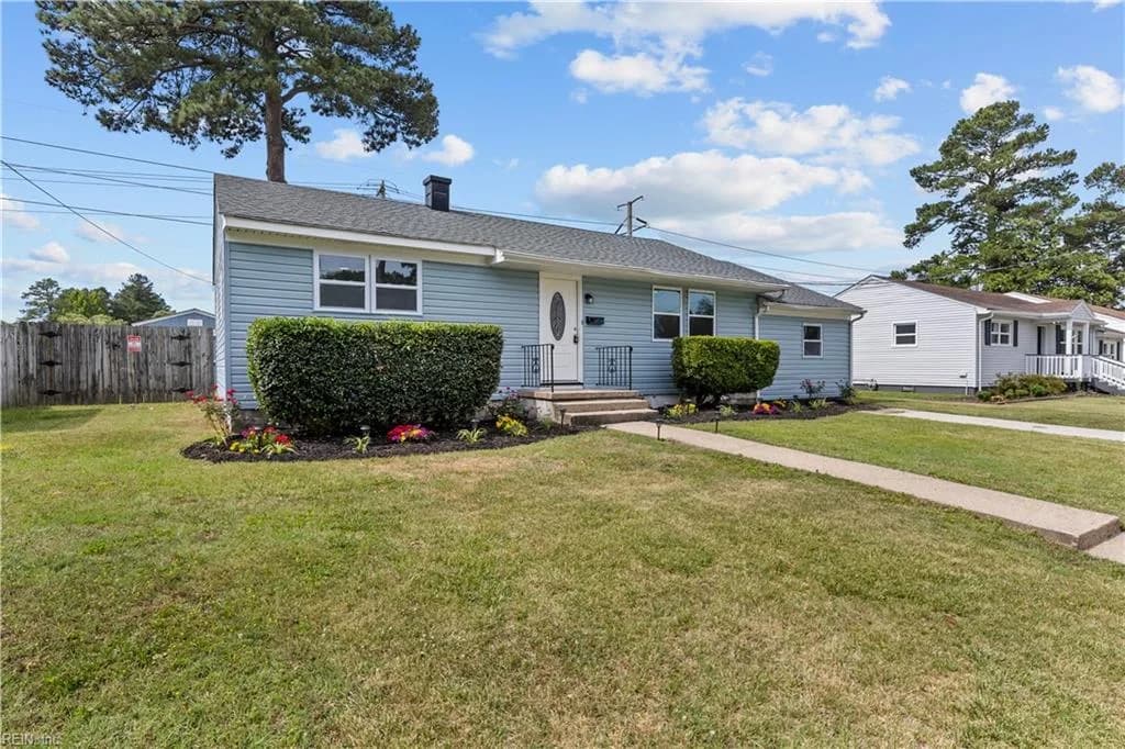 2517 Lynnriver DR, VIRGINIABEACH VA 23452 - Photo 4