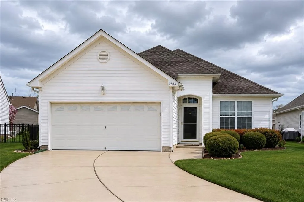 2684 Majesty LN, VIRGINIABEACH VA 23456 - Photo 2