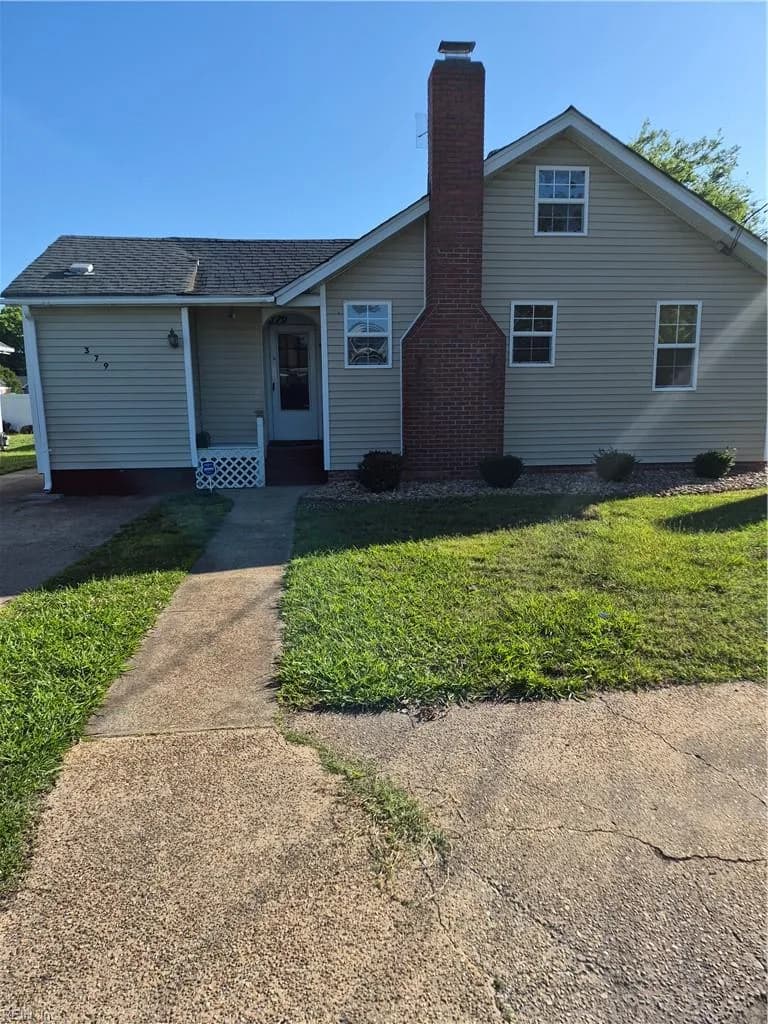 379 Schley AVE, HAMPTON VA 23661 - Photo 2