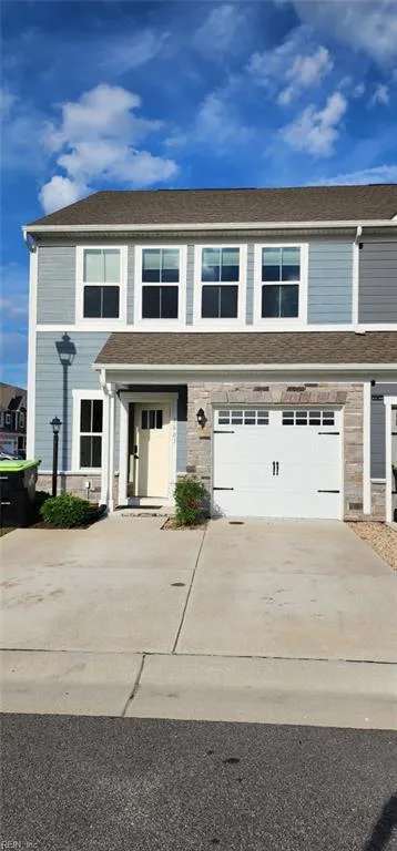 1607 Songbird LN, CHESAPEAKE VA 23323
