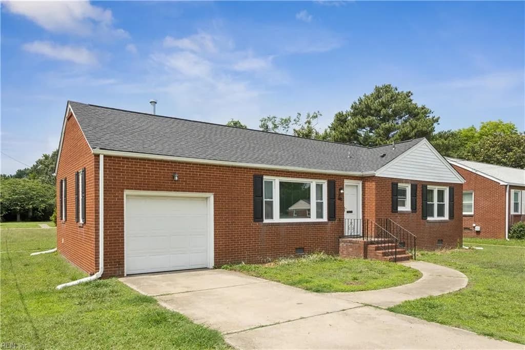 1815 Canterbury RD, HAMPTON VA 23666 - Photo 5
