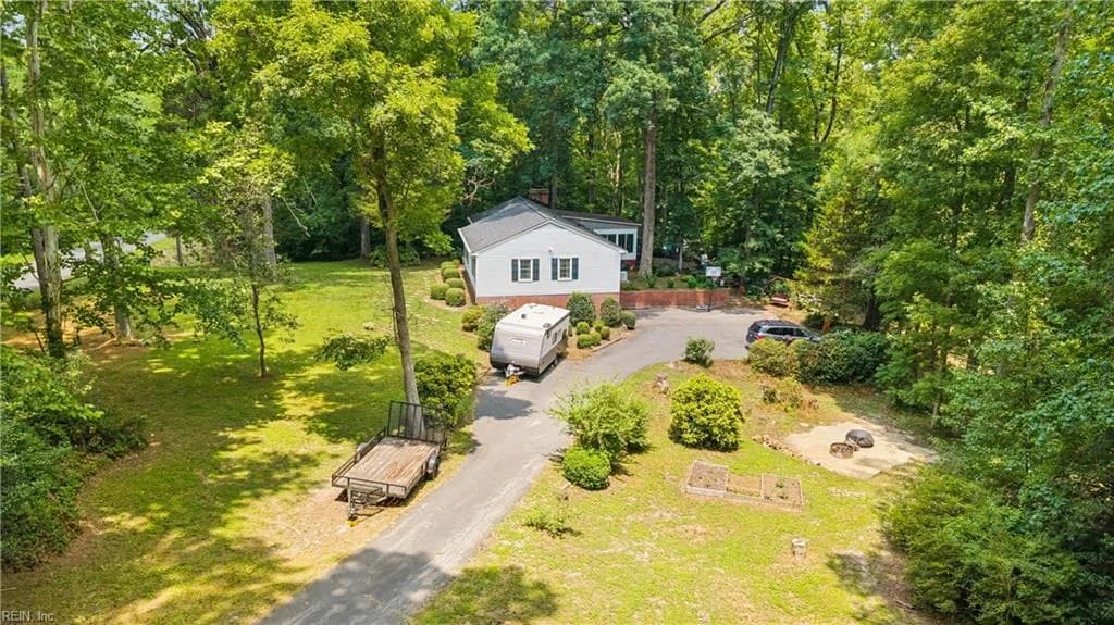 7483 Gloucester Village DR, GLOUCESTER VA 23061 - Photo 4