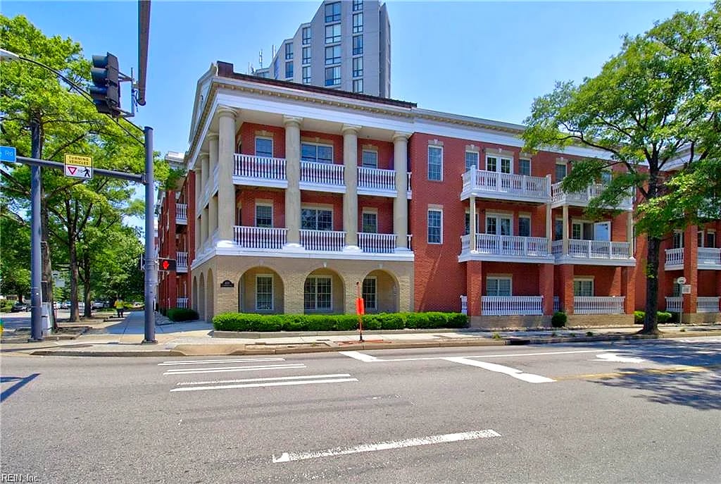 450 Princess Anne RD W #202, NORFOLK VA 23517
