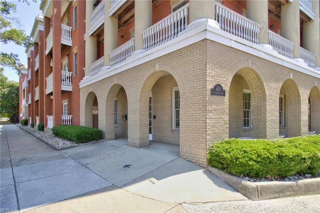 450 Princess Anne RD W #202, NORFOLK VA 23517 - Photo 3