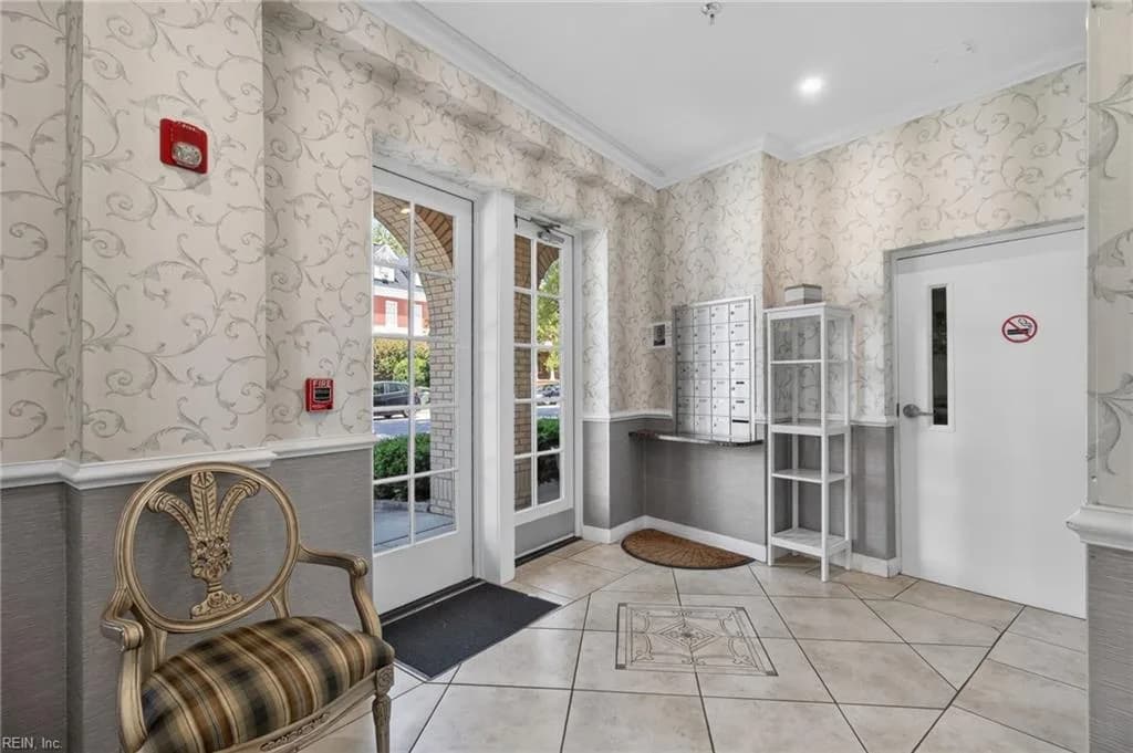 450 Princess Anne RD W #202, NORFOLK VA 23517 - Photo 5