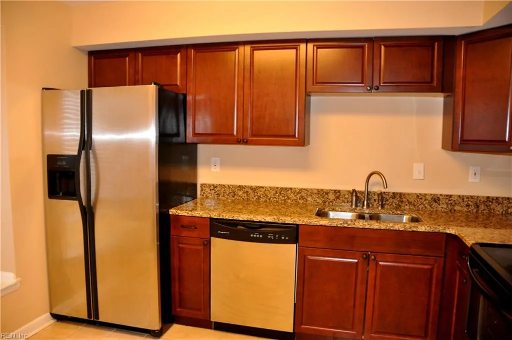 731 Tilden PL, VIRGINIABEACH VA 23454 - Photo 3