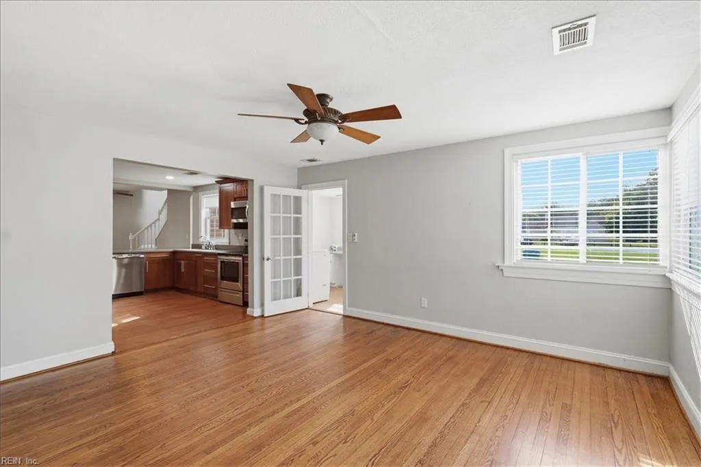 4508 Guam ST, VIRGINIABEACH VA 23455 - Photo 5