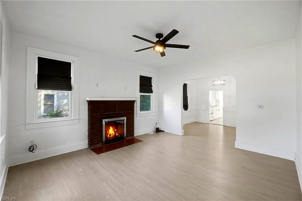 118 Cherry AVE, Hampton — 2 bed Residential, 1,044 sqft