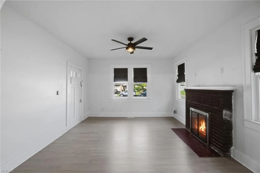 118 Cherry AVE, HAMPTON VA 23661 - Photo 4
