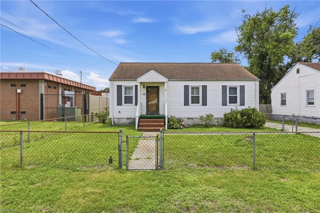 6 Thornrose AVE, HAMPTON VA 23669 - Photo 4