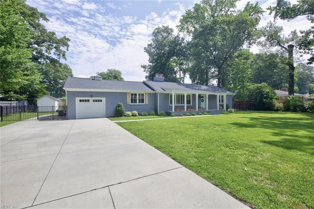 4716 Hermitage RD, VIRGINIABEACH VA 23455 - Photo 3