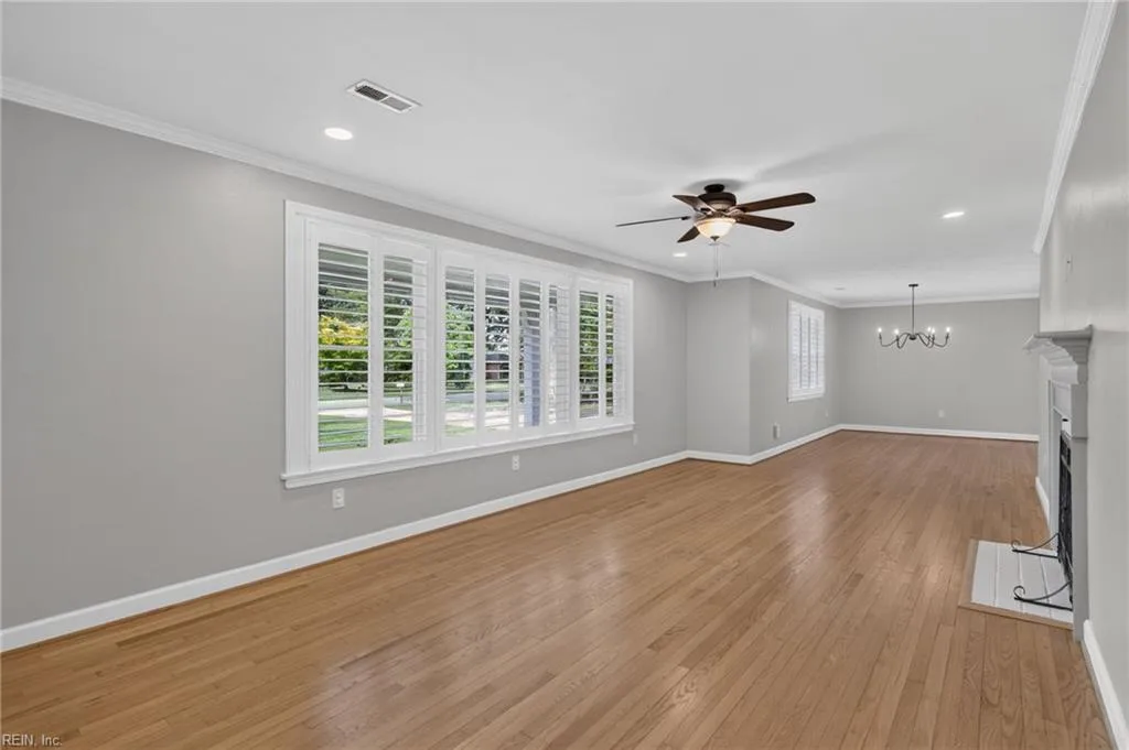 4716 Hermitage RD, VIRGINIABEACH VA 23455 - Photo 5