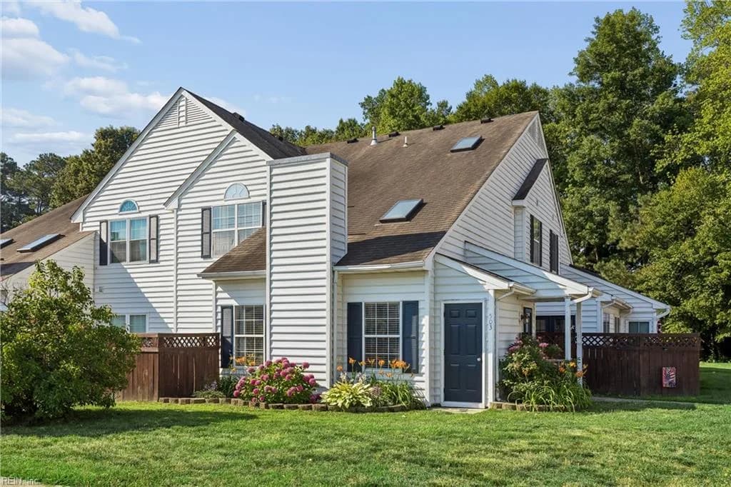 503 Hamlet CT, YORKTOWN VA 23693 - Photo 5