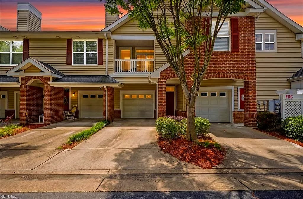 700 River Rock WAY #108, Newport News — 1 bed Residential, 895 sqft