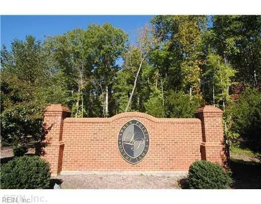 14371 Hardys PL, SMITHFIELD VA 23430 - Photo 2