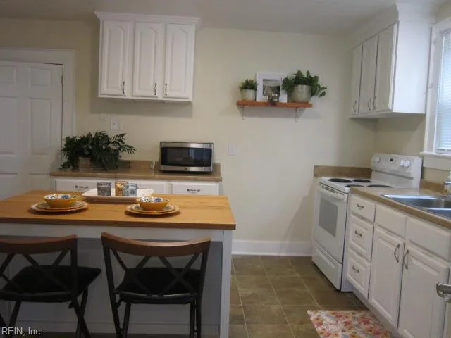 1111 Elk AVE, NORFOLK VA 23518 - Photo 5