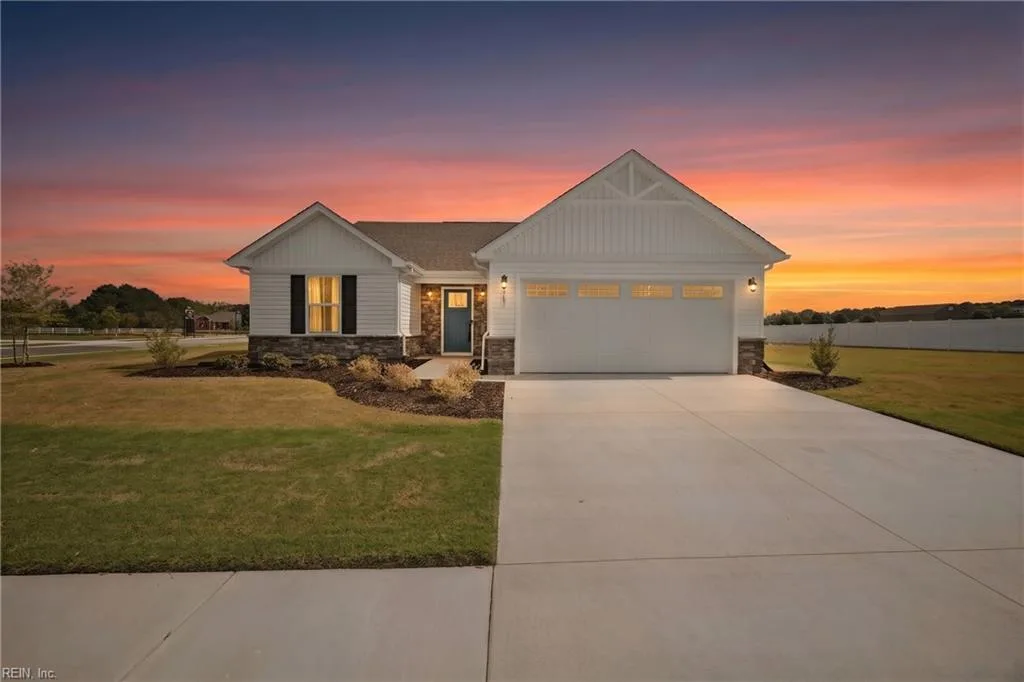 101 Tuscorora LN, MOYOCK NC 27958