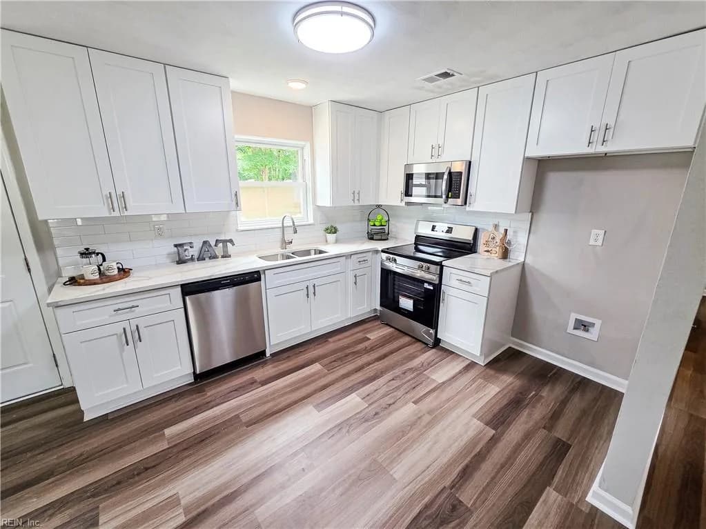 800 Churchill DR, VIRGINIABEACH VA 23464 - Photo 4