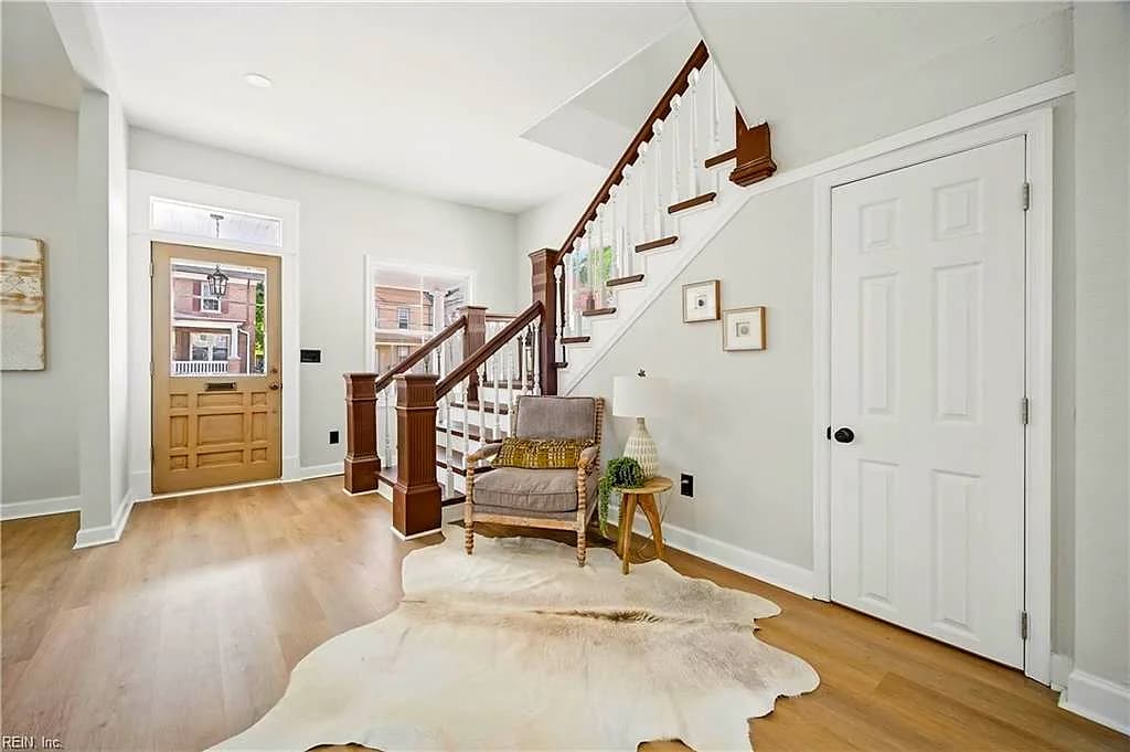 208 Clay ST, SUFFOLK VA 23434 - Photo 2