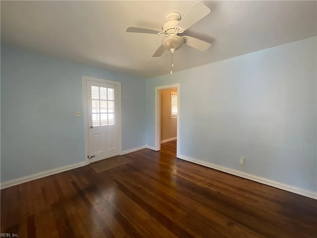 3053 Tree Chop RD, NORFOLK VA 23513 - Photo 3