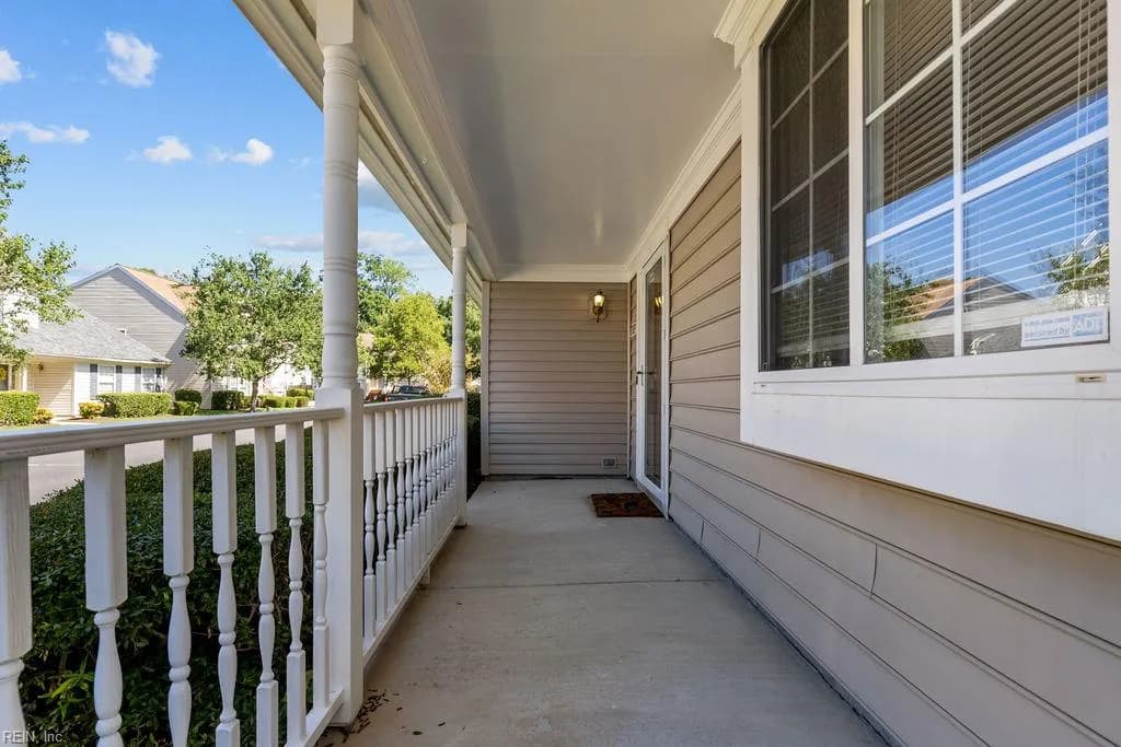 1313 Duchess Of York QUAY, CHESAPEAKE VA 23320 - Photo 5