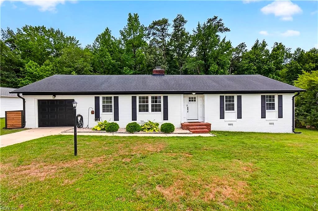 1621 Ronald DR, Suffolk — 3 bed Residential, 1,652 sqft