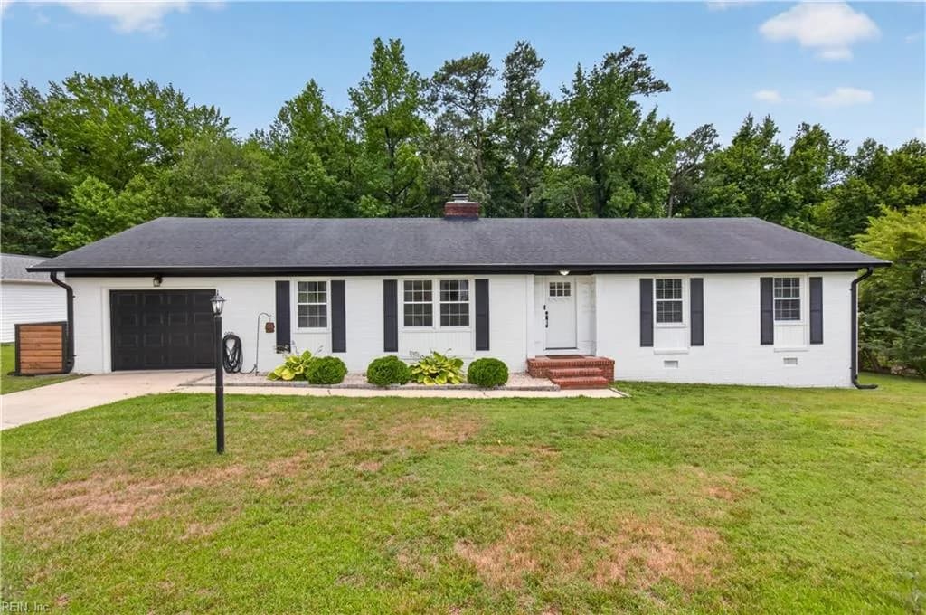 1621 Ronald DR, SUFFOLK VA 23434 - Photo 2