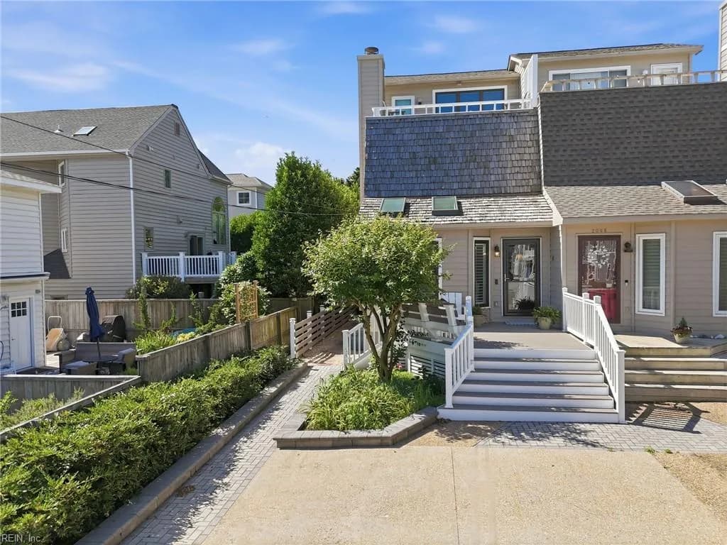 206 64th ST #A, VIRGINIABEACH VA 23451 - Photo 4