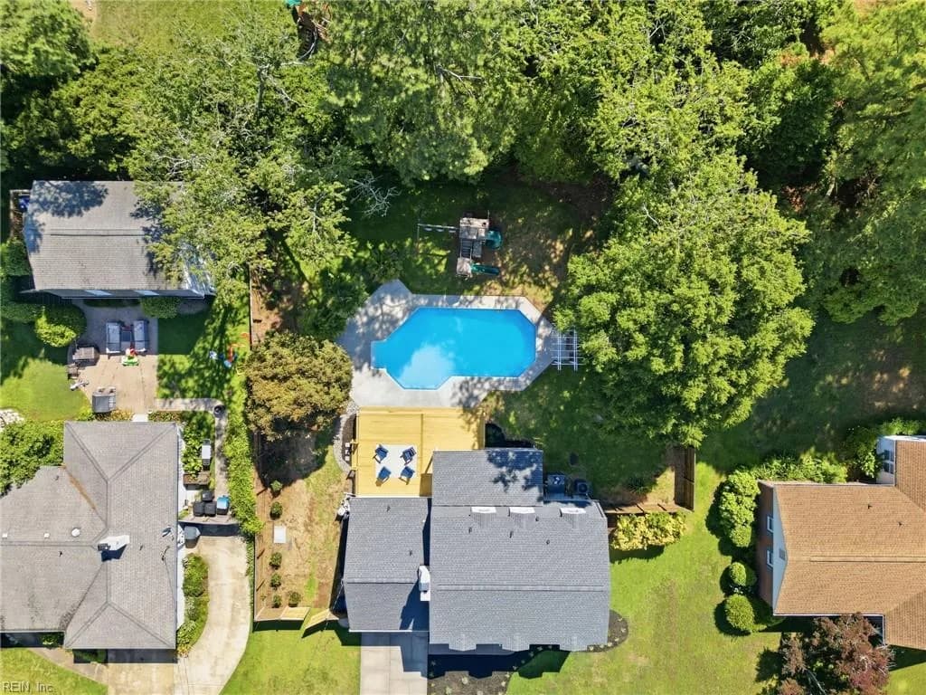 960 Lindsley DR, VIRGINIABEACH VA 23454 - Photo 5