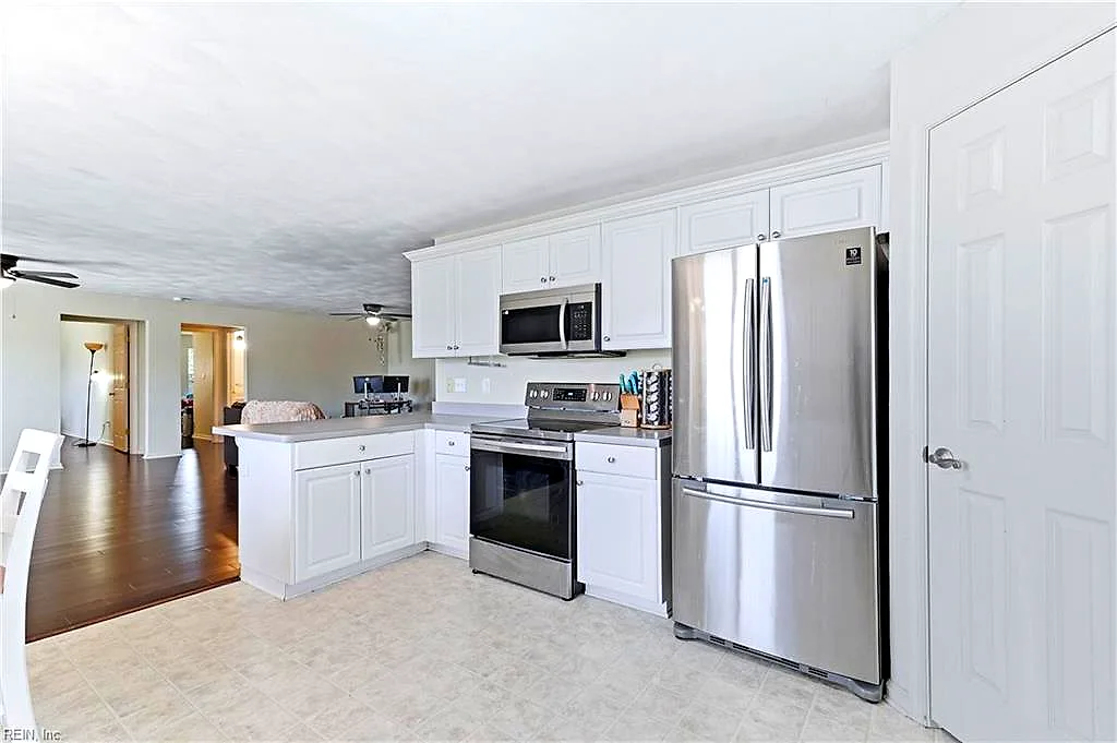 2557 Oconee AVE #301, Virginia Beach — 2 bed Residential, 1,528 sqft