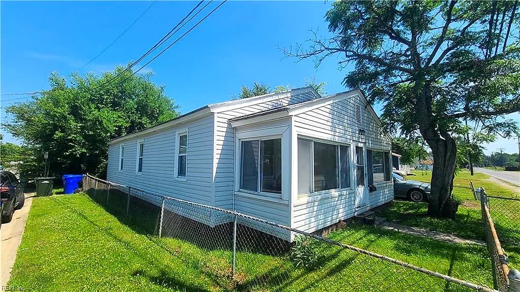 500 Factory ST, SUFFOLK VA 23434 - Main photo