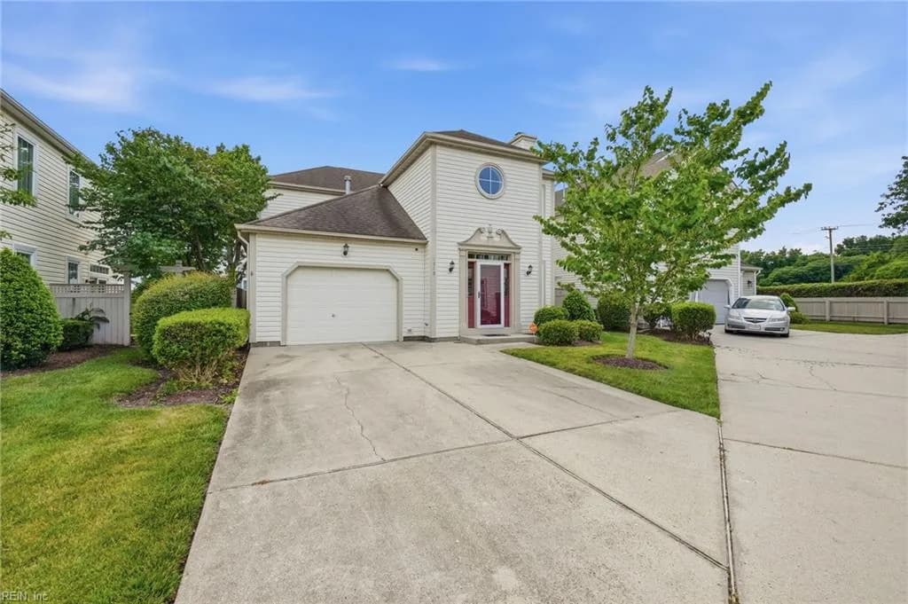 1519 Tallwood Cir CIR, CHESAPEAKE VA 23320 - Photo 2