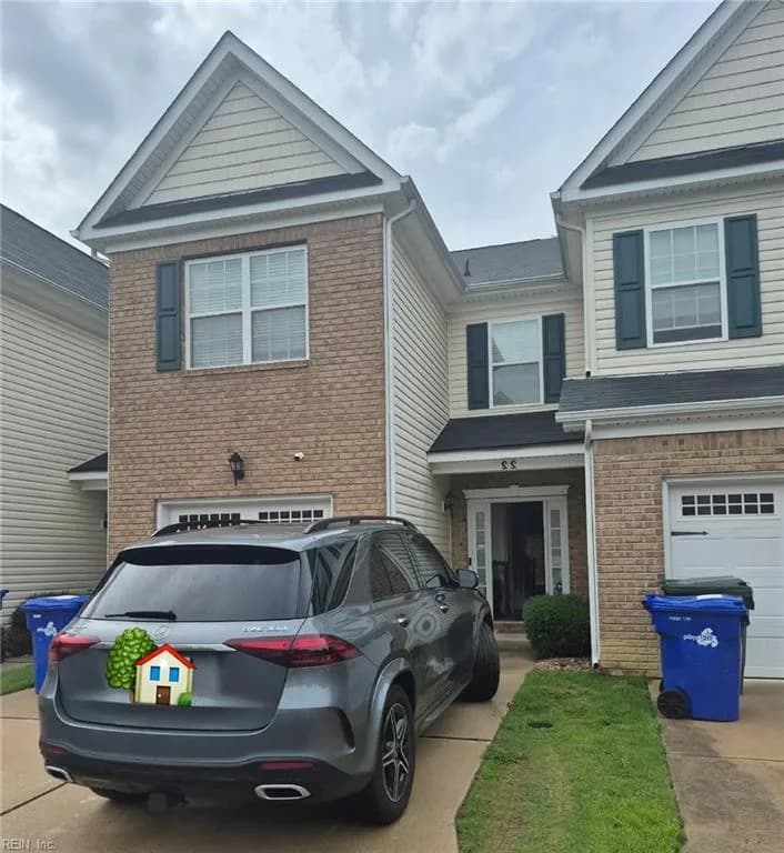 22 Frazier CT, HAMPTON VA 23666 - Photo 2