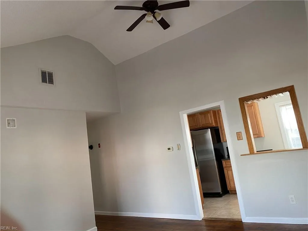 1537 Kingston AVE, NORFOLK VA 23503 - Photo 5