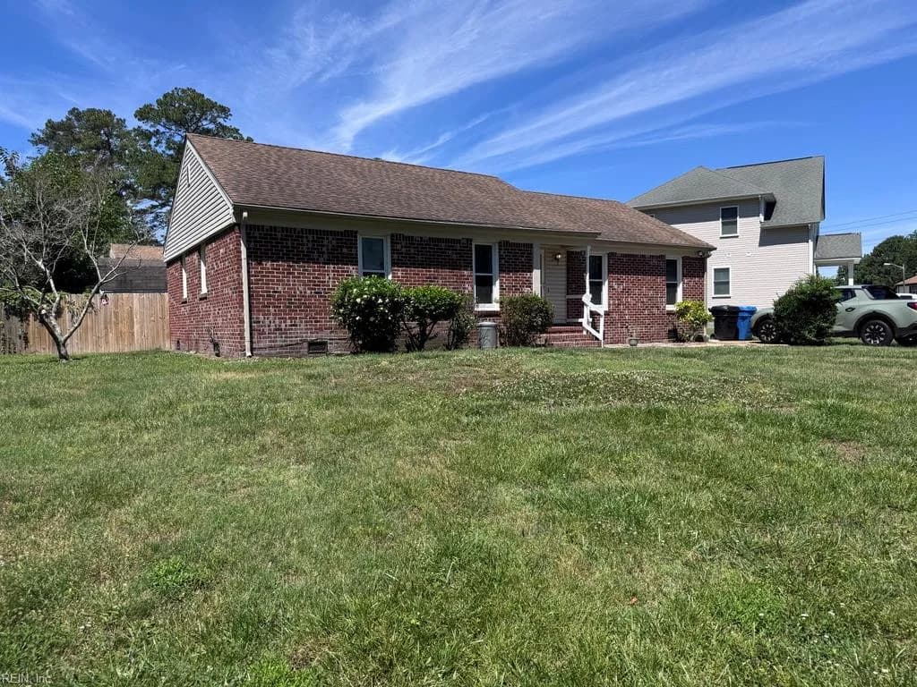 2824 Augusta CIR, VIRGINIABEACH VA 23453 - Photo 4