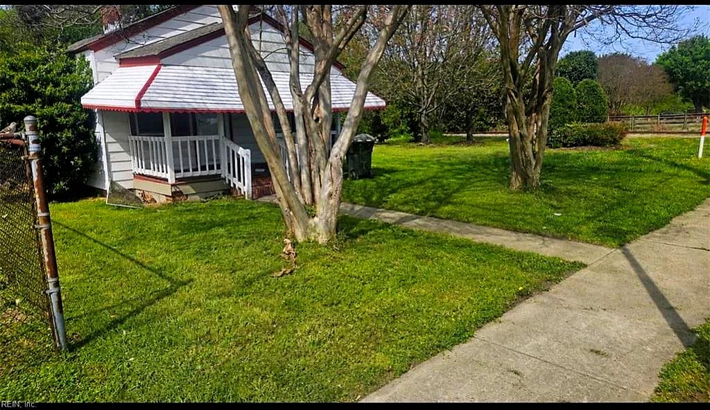 3713 Chestnut AVE, Newport News — 3 bed Residential, 800 sqft