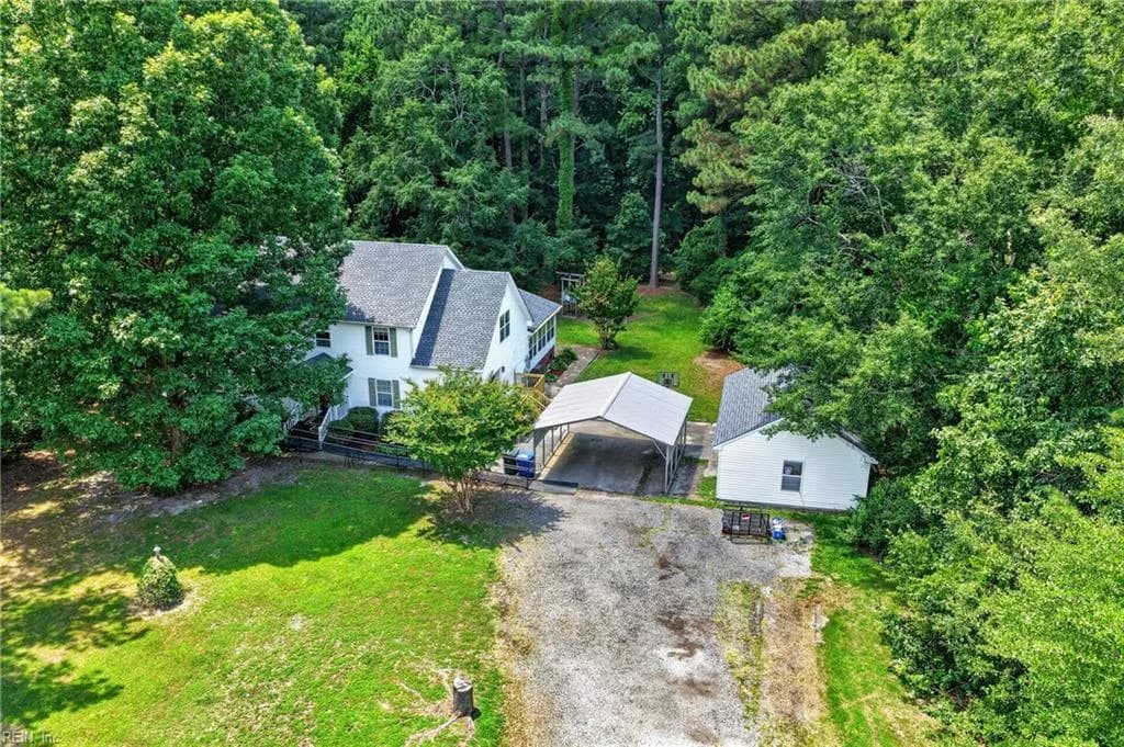1605 Nansemond PW, SUFFOLK VA 23434 - Photo 2
