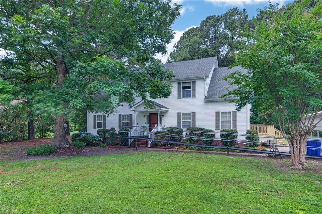 1605 Nansemond PW, SUFFOLK VA 23434 - Photo 3