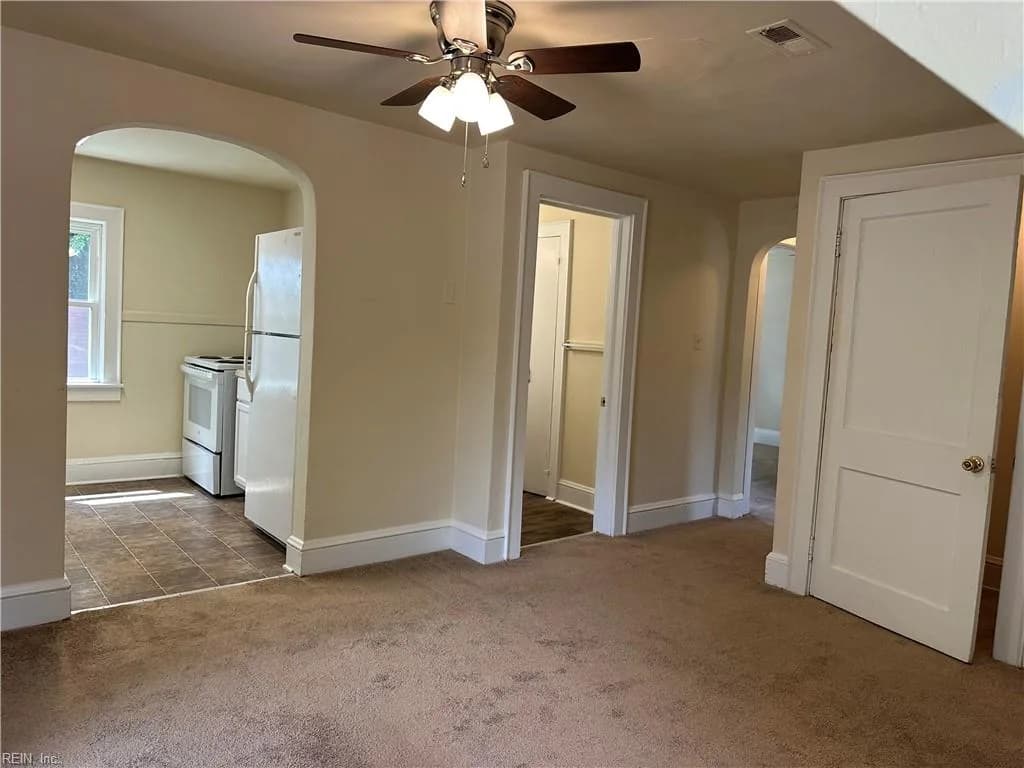 2841 Lens AVE #B, NORFOLK VA 23509 - Photo 4