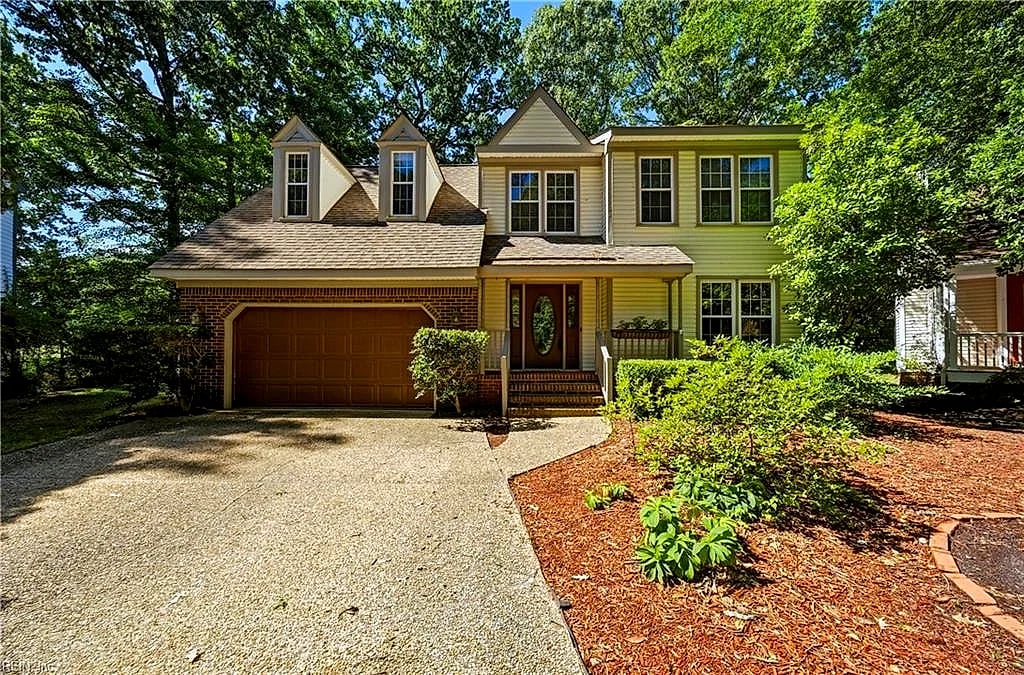 2202 Buckingham GRN, NEWPORT NEWS VA 23602