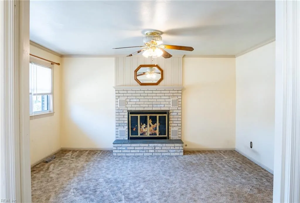55 Calhoun ST, HAMPTON VA 23669 - Photo 3
