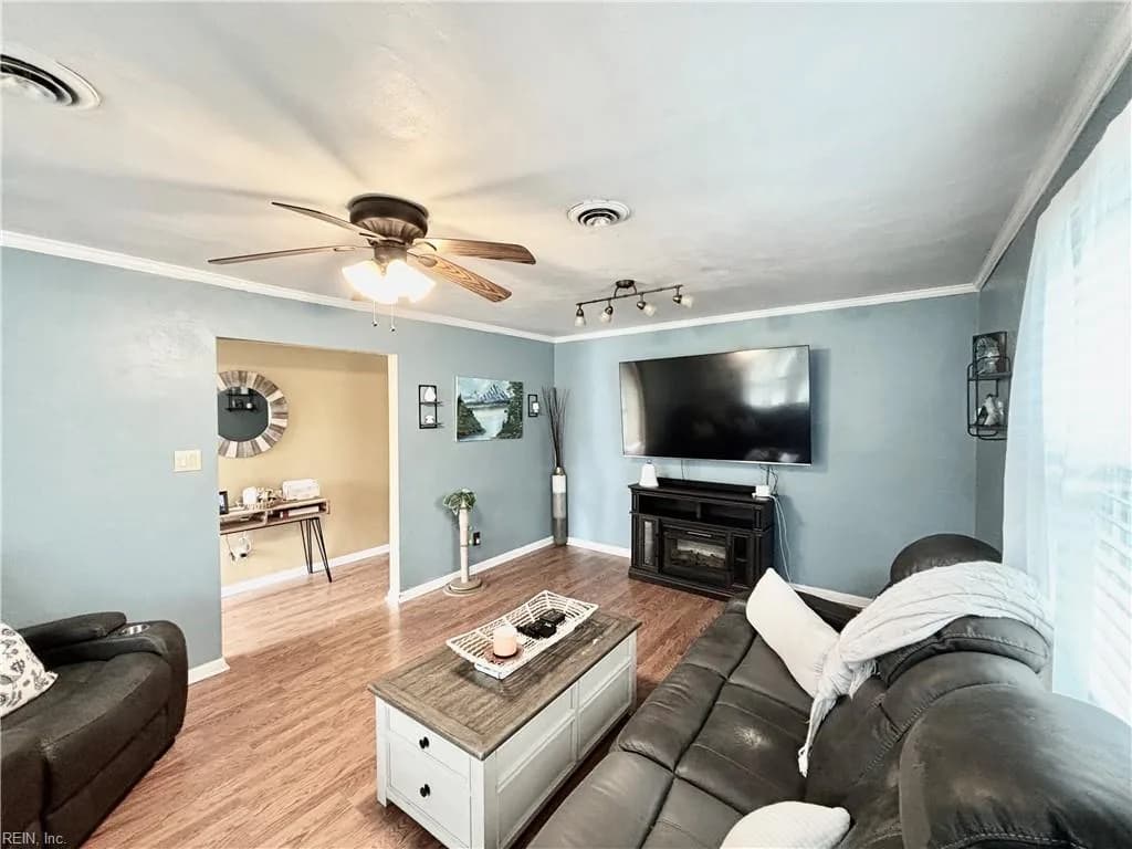 1508 Wood AVE, CHESAPEAKE VA 23325 - Photo 5