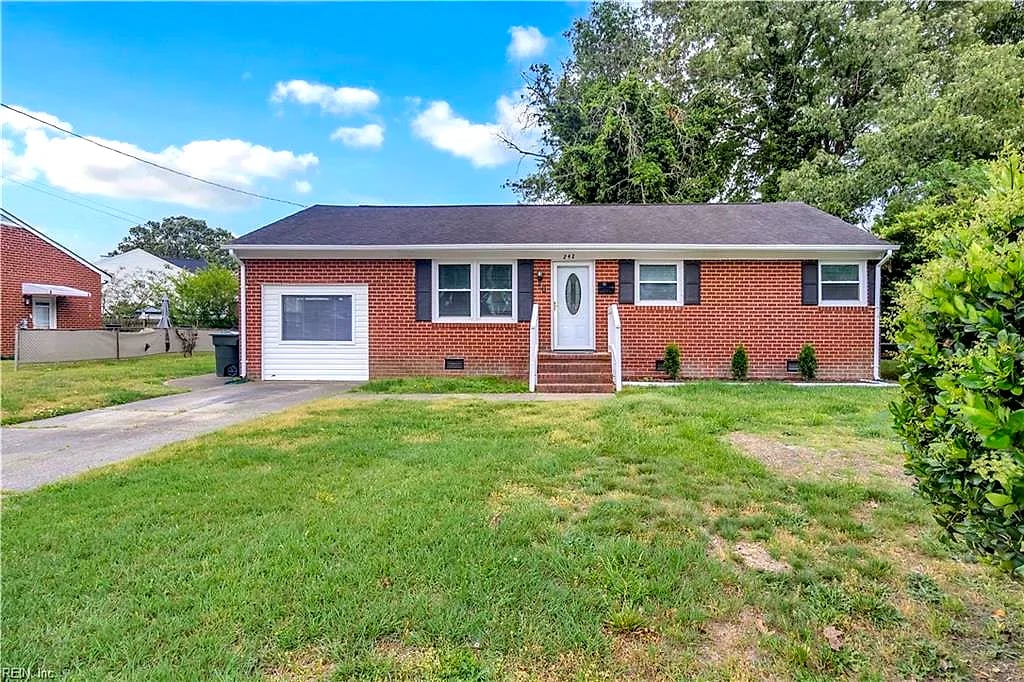 242 Bannon CT, Hampton — 3 bed Residential, 1,303 sqft