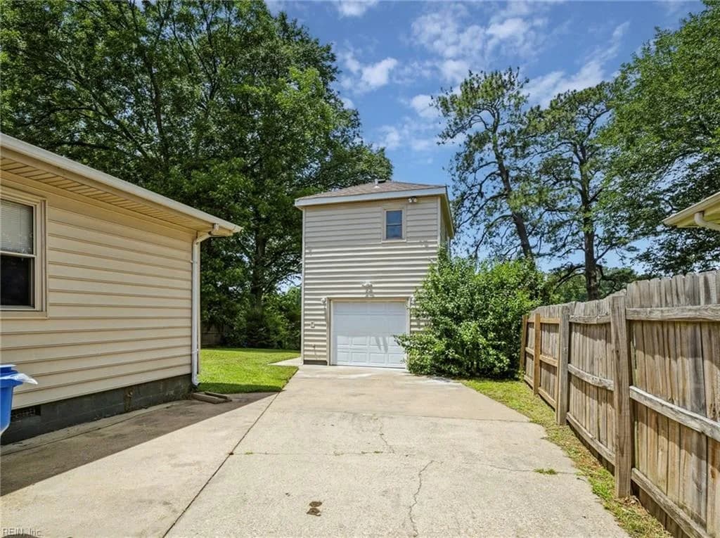 1425 Philmont AVE, CHESAPEAKE VA 23325 - Photo 5