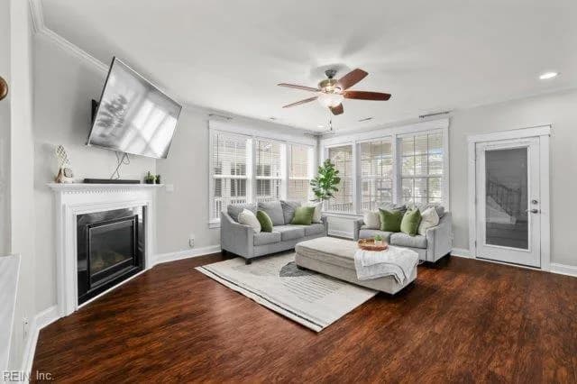 3320 Conservancy DR, CHESAPEAKE VA 23323 - Photo 4
