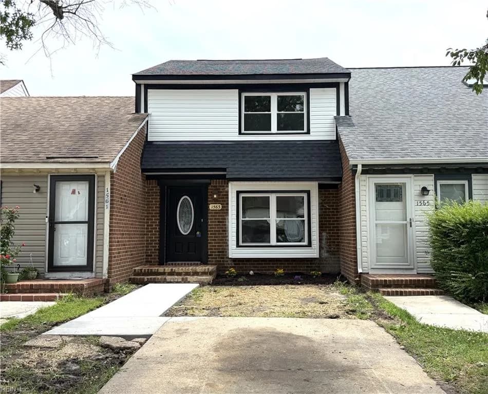 1563 Crescent Pointe LN, VIRGINIABEACH VA 23453 - Photo 2