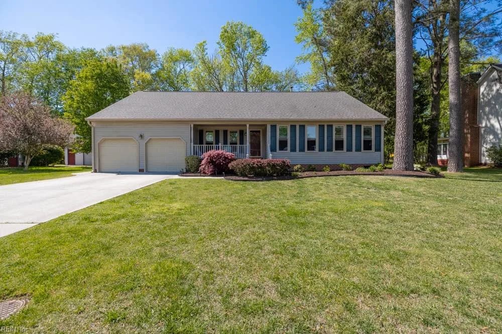 917 Fox Ridge TRL, CHESAPEAKE VA 23322 - Photo 2