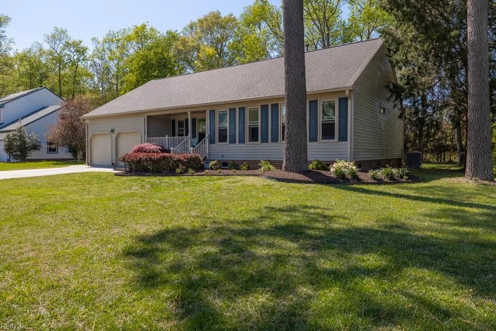 917 Fox Ridge TRL, CHESAPEAKE VA 23322 - Photo 3