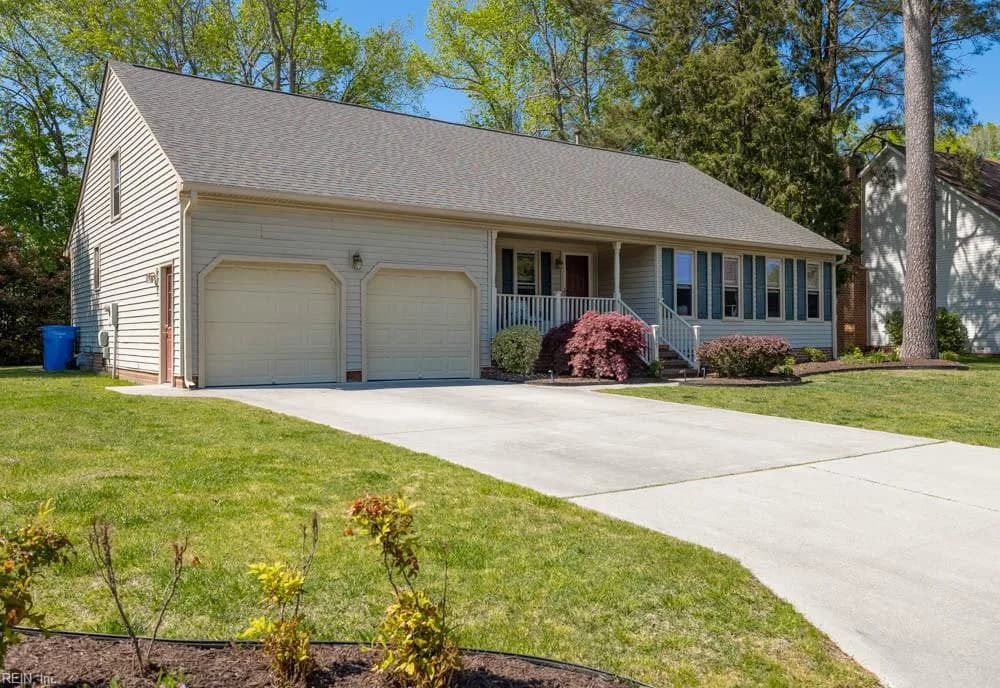 917 Fox Ridge TRL, CHESAPEAKE VA 23322 - Photo 4