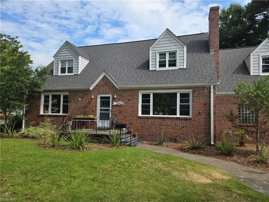 1300 Elk AVE, NORFOLK VA 23518 - Main photo